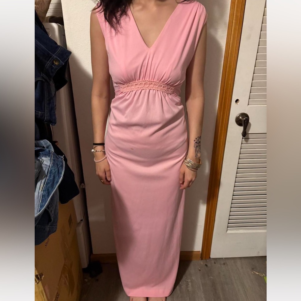 women’s L long pink dress - Picture 2 of 6